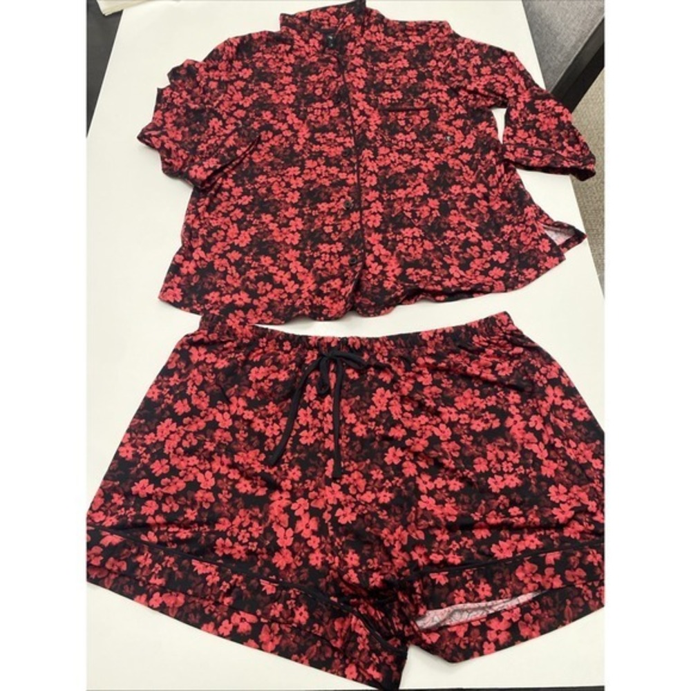 Vera Wang 2 piece womens xl Pj Soft Polyester 3/4 Sleeve Red Floral 791